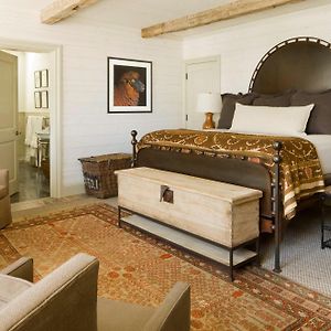 King Room Mountain View